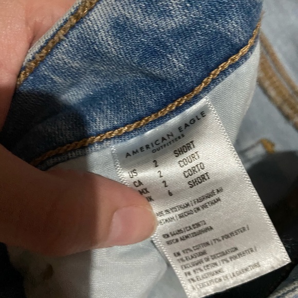 AE Light Ripped Jeans - Picture 3 of 3